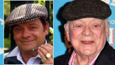 Photo of Only Fools and Horses star reflects on iconic Del Boy role ‘It never worked out’