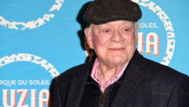 Photo of ITV A Touch Of Frost: David Jason on becoming a dad in his 60s and finding love again after losing wife of 18 years to cancer