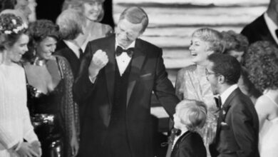 Photo of John Wayne’s Heartfelt Final Public Speech at the Oscars Earned Thunderous Applause