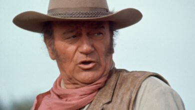 Photo of John Wayne, Clint Eastwood Almost Starred in a Movie Together But Didn’t: Here’s Why