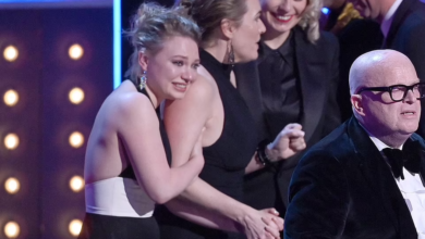Photo of Tearful Kate Winslet pays tribute to her daughter and co-star Mia as she scoops BAFTA TV Award for Best Actress for I Am Ruth – while newcomer The Traitors triumphs with TWO big wins