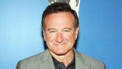 Photo of Robin Williams Was in ‘Deep Depression’ Over Parkinson’s Diagnosis Prior to Death: ‘He Felt Hopeless’
