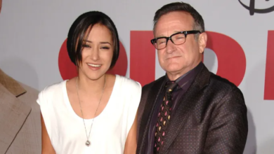 Photo of Robin Williams’ Daughter Zelda On AI Being Used To Re-create Actor’s Voice: “I Find It Personally Disturbing”